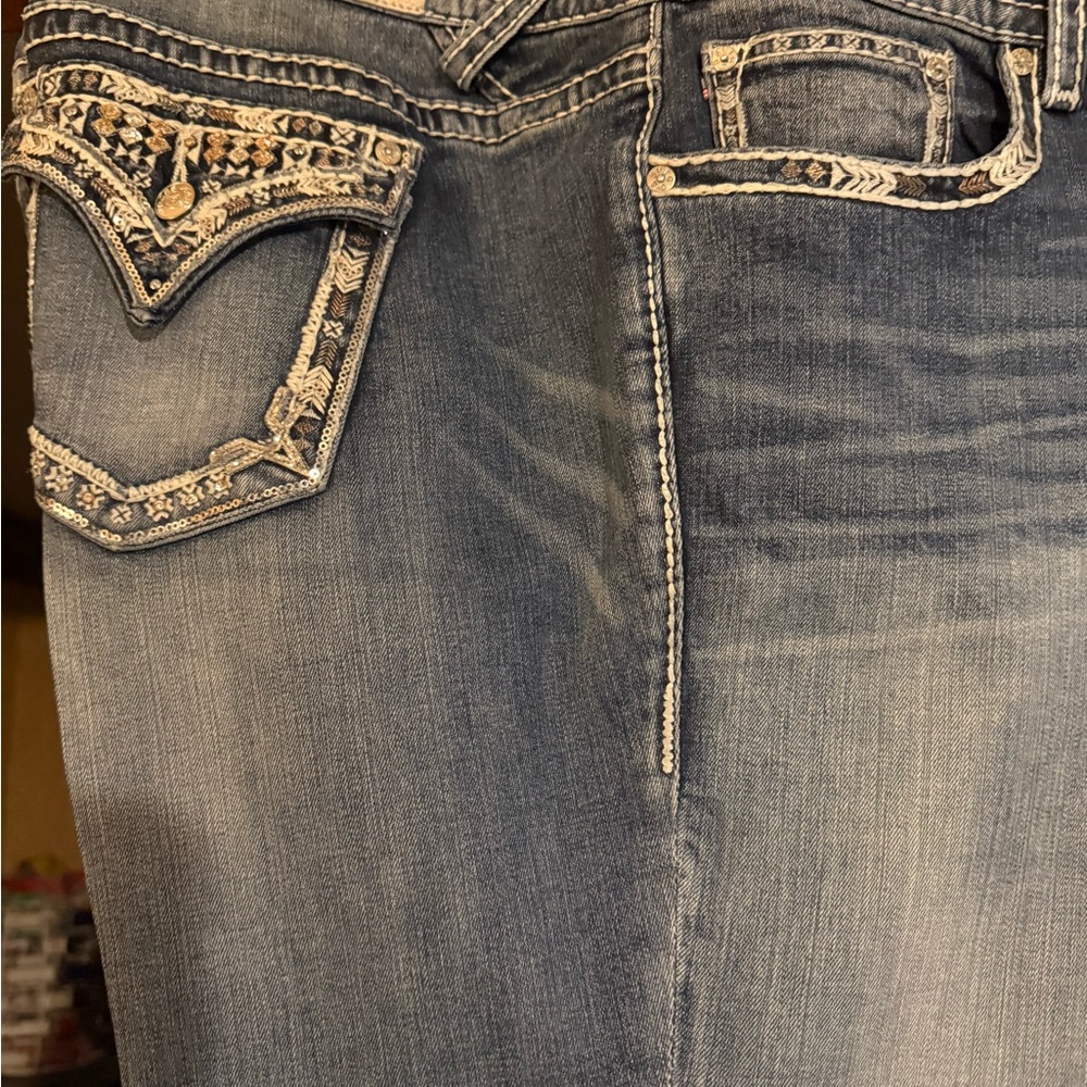 Vigoss Women's Blue Boot Cut Jeans with Embellished Pockets plus size